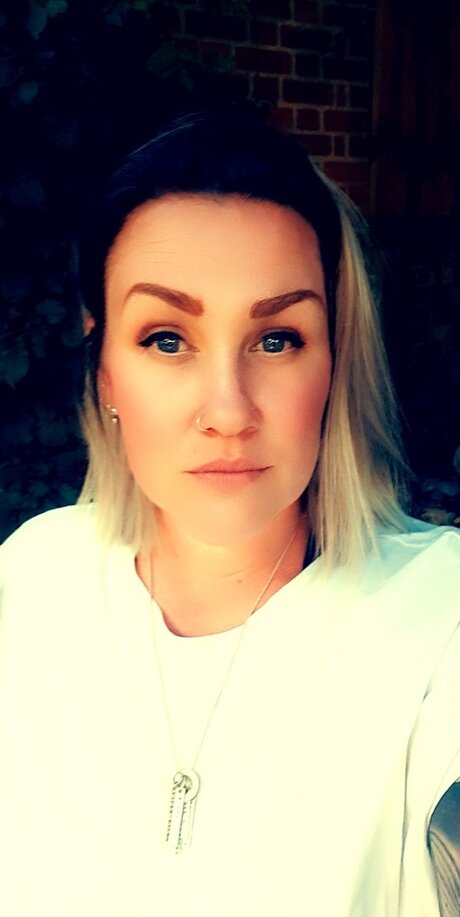 Fiery high quality model gallery