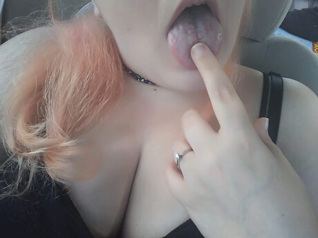 Foxy Moxy best star image