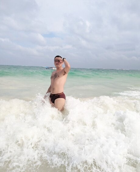 Xandeer_ model erotic image