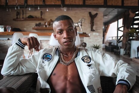 Blackmendick nice model image