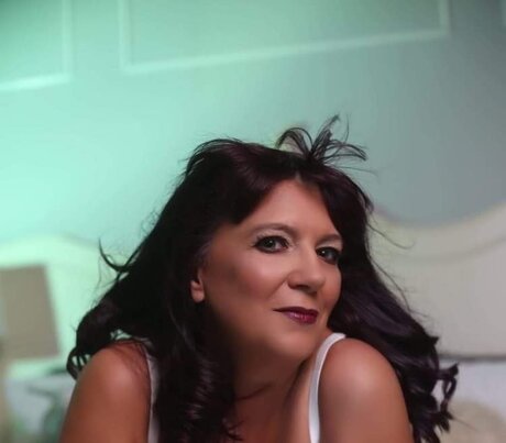 Gems551 high quality model gallery