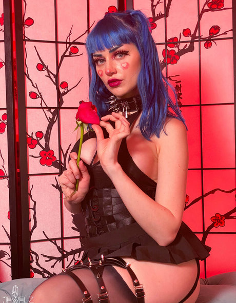 freejewelzblu model perfect pics