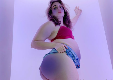 poppykoch hot star images