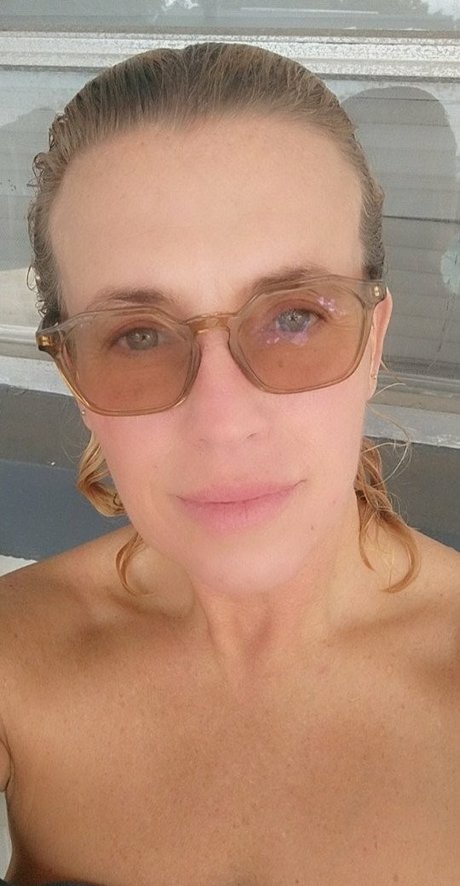 Sweetheart Sweettart top actress image