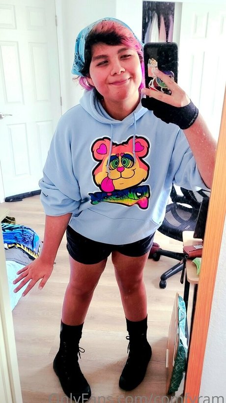 non nude onlyfans art porn pic