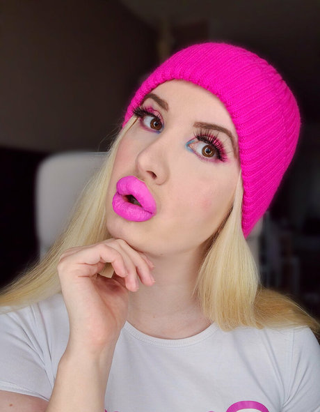 asian blonde onlyfans erotic archive