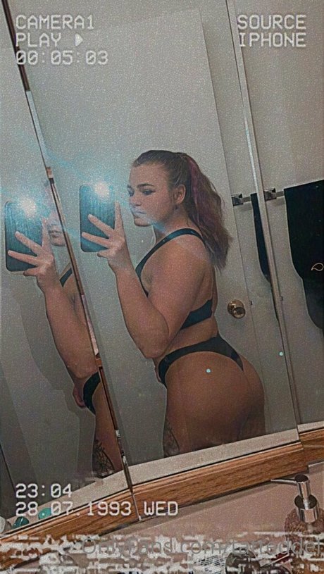 tatteddel model adult picture