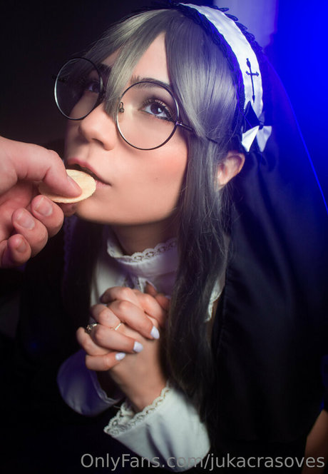 jukacrasoves star sexy images