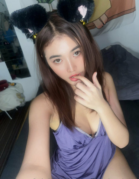 petiteasianchaya model nudes photos