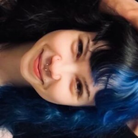 Xxvioletaddamsxx model porn pictures