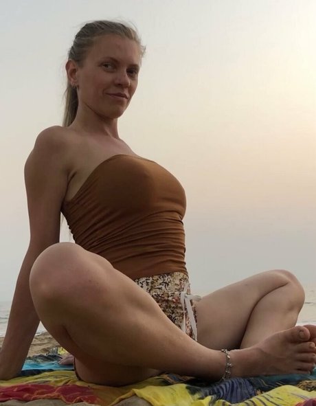 amateur mom onlyfans free nude photos