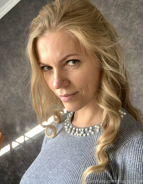 mirror onlyfans hot sexy gallery