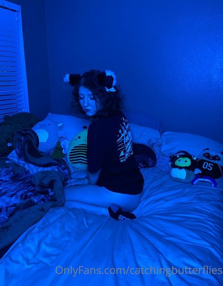 catchingbutterflies nudes star galleries