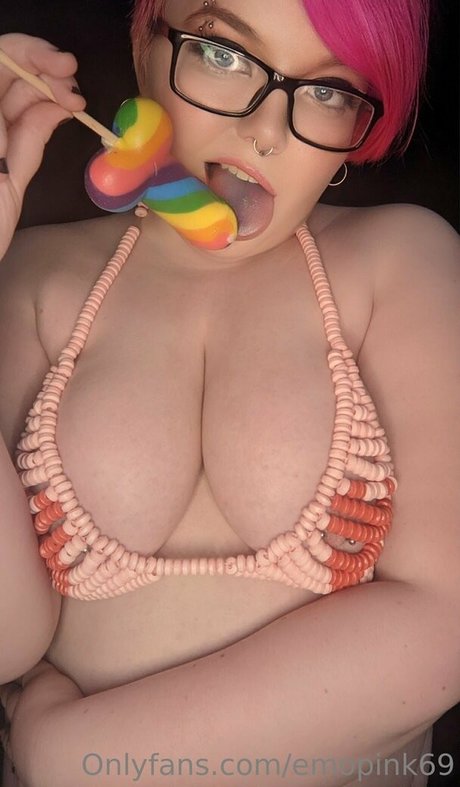 emopink69 model exclusive pictures