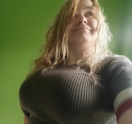 Dejana Savi nice star photo