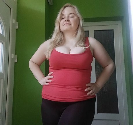 Dejana Savi pornstar sexy picture