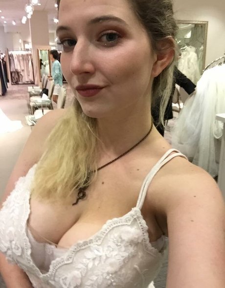 Calliope Rossi star xxx img