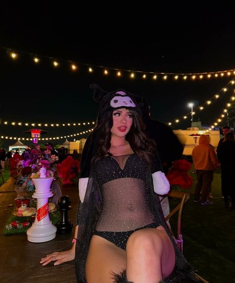 luxuraa erotic pornstar photo