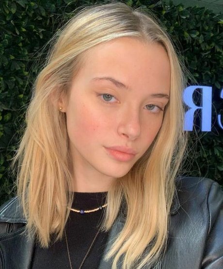 thigh high socks onlyfans best photos