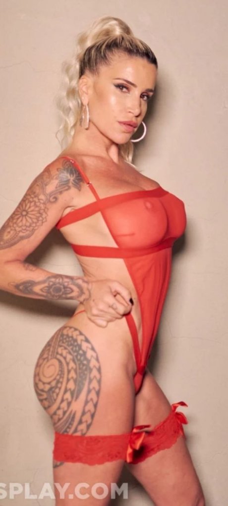 cum fetish onlyfans art nude galleries