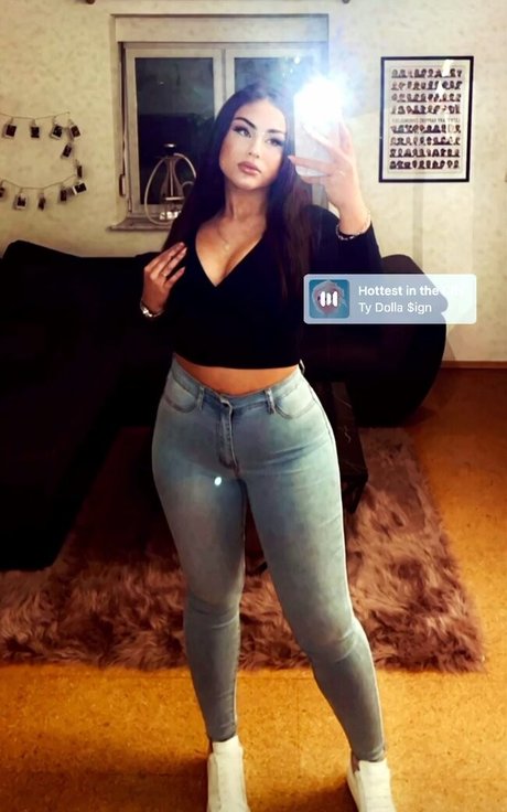 naked pictures onlyfans beautiful img