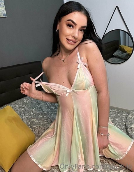 alice lo pornstar hd galleries