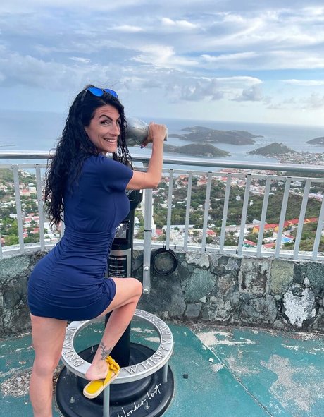 wonderlostfree star naked gallery