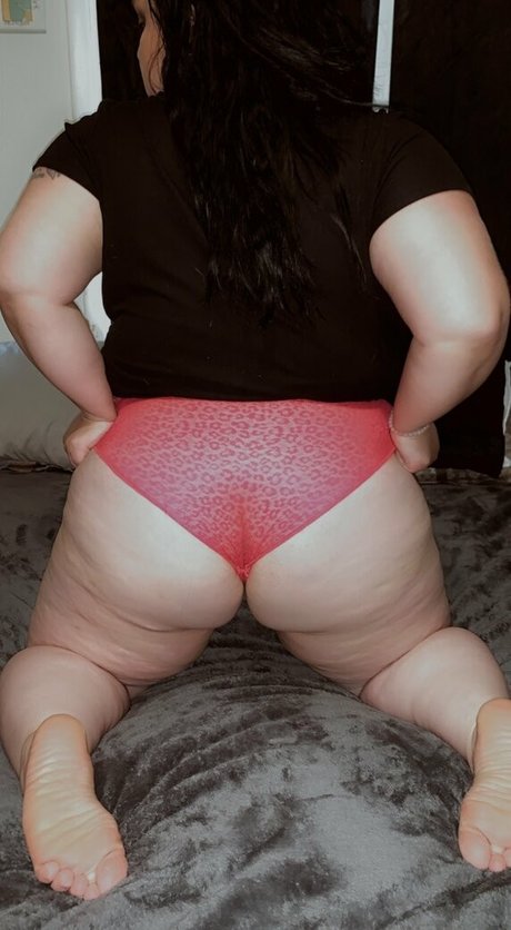 carolinequinnvip model free pics