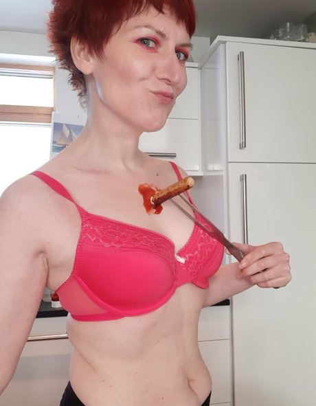 cicerinafree model naked picture