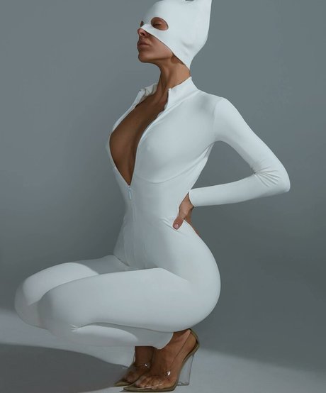 Alexandra Romanovna model hd gallery