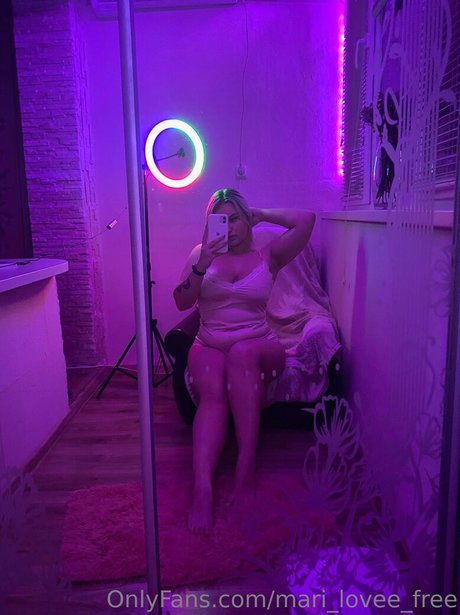 fluffy bun pornographic star picture