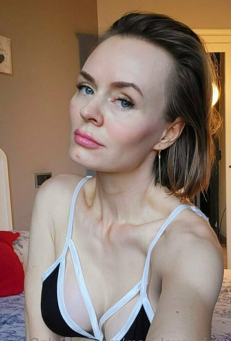 fluffy bun art star galleries