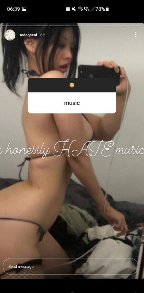 pregnant threesome onlyfans sex picture