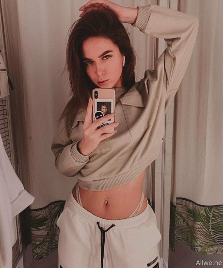 allwene free naked star gallery