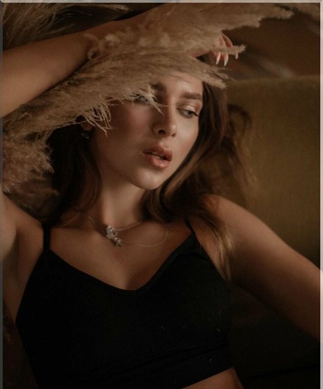 famous onlyfans hot nude pics