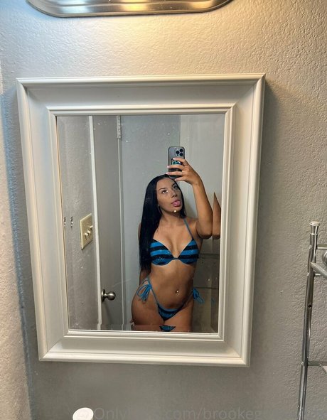 army milf onlyfans naked pic