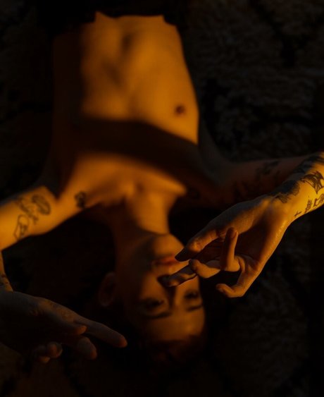 Ann Cid nudes model archive