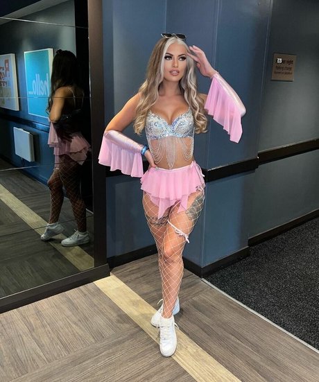 hottest teacher onlyfans hot sexy image