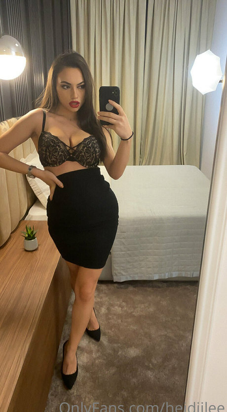 virginia dee beautiful model images