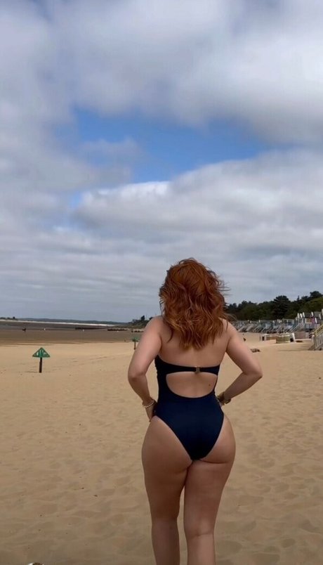 Liv Humby pornstar sexy pictures