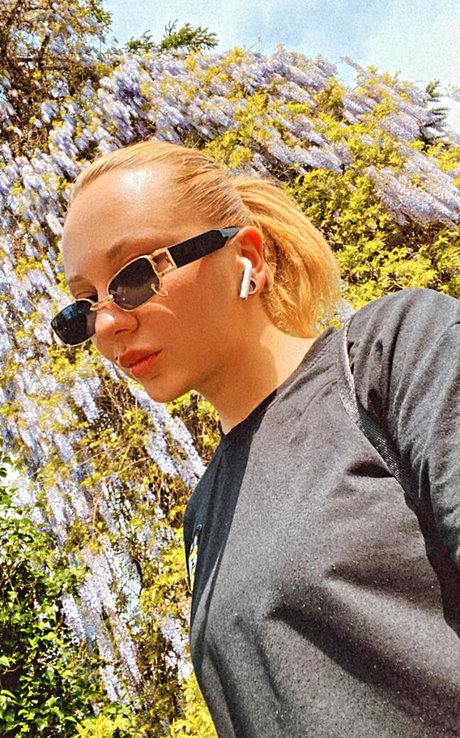 kira secret star adult img