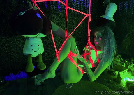 nyxiixo nudes pornstar galleries