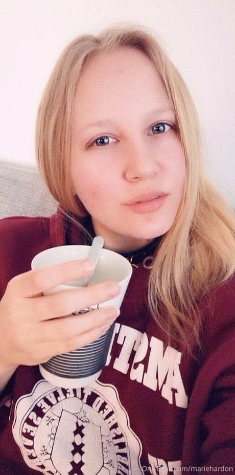 mariehardon pretty star pics