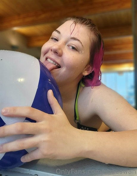 shaeswan pretty pornstar picture