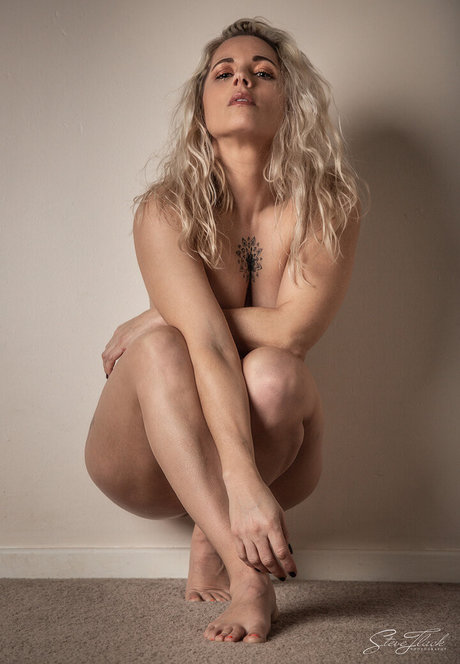 Sarah Burdy top actress picture