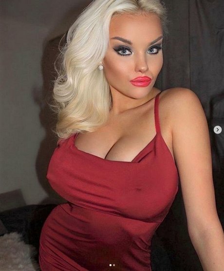 Iida Vainio art star photos