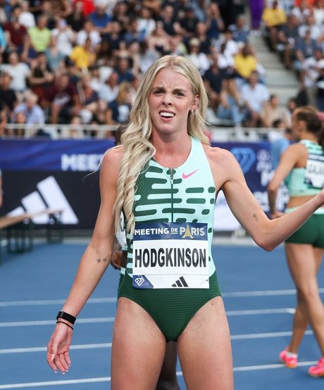 Keely Hodgkinson star top images