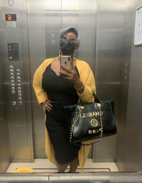 thick girls onlyfans free sex images