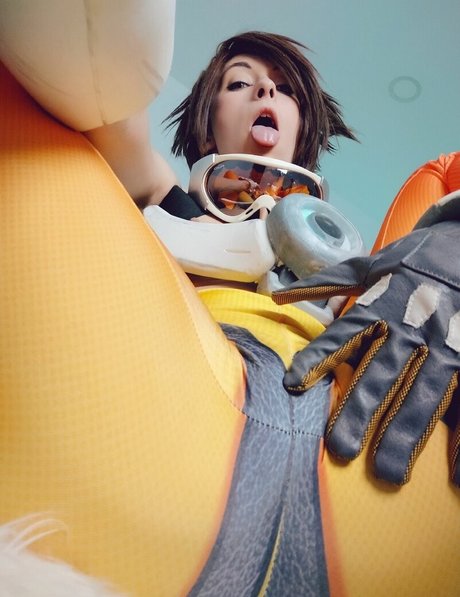 Pitykitty model hot images