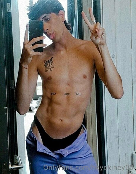 heyokihey00 nudes model pictures